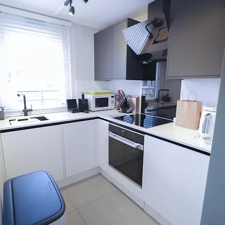 Camden Serviced Apartments By Globe Apartments London Exterior photo