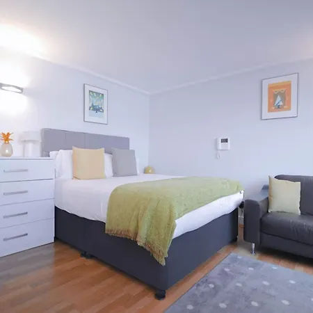 Camden Serviced Apartments By Globe Apartments London Exterior photo